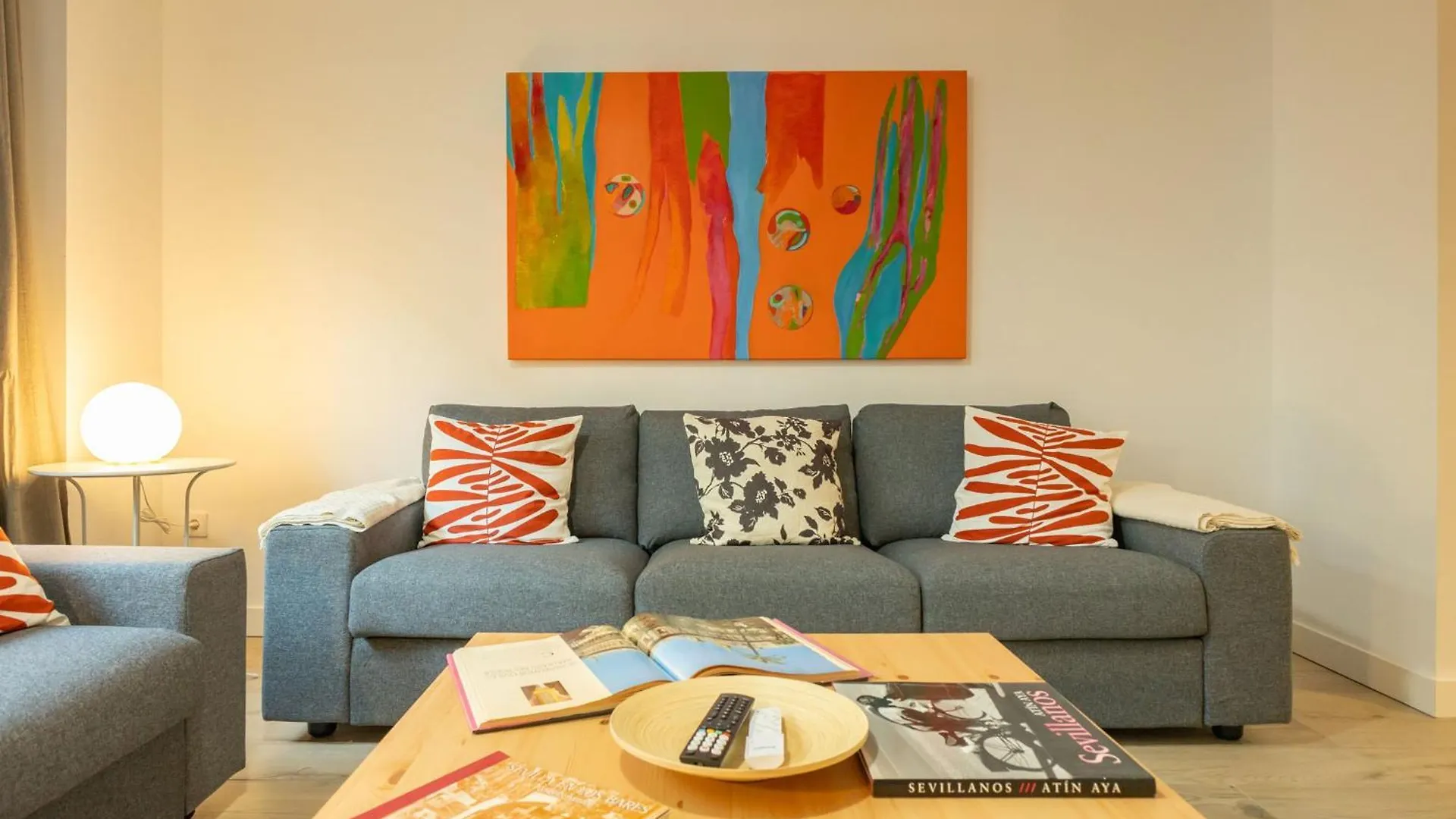 Charming 2 Bedroom Apartment By Torre Del Oro By Ocityzen إشبيلية 0*,