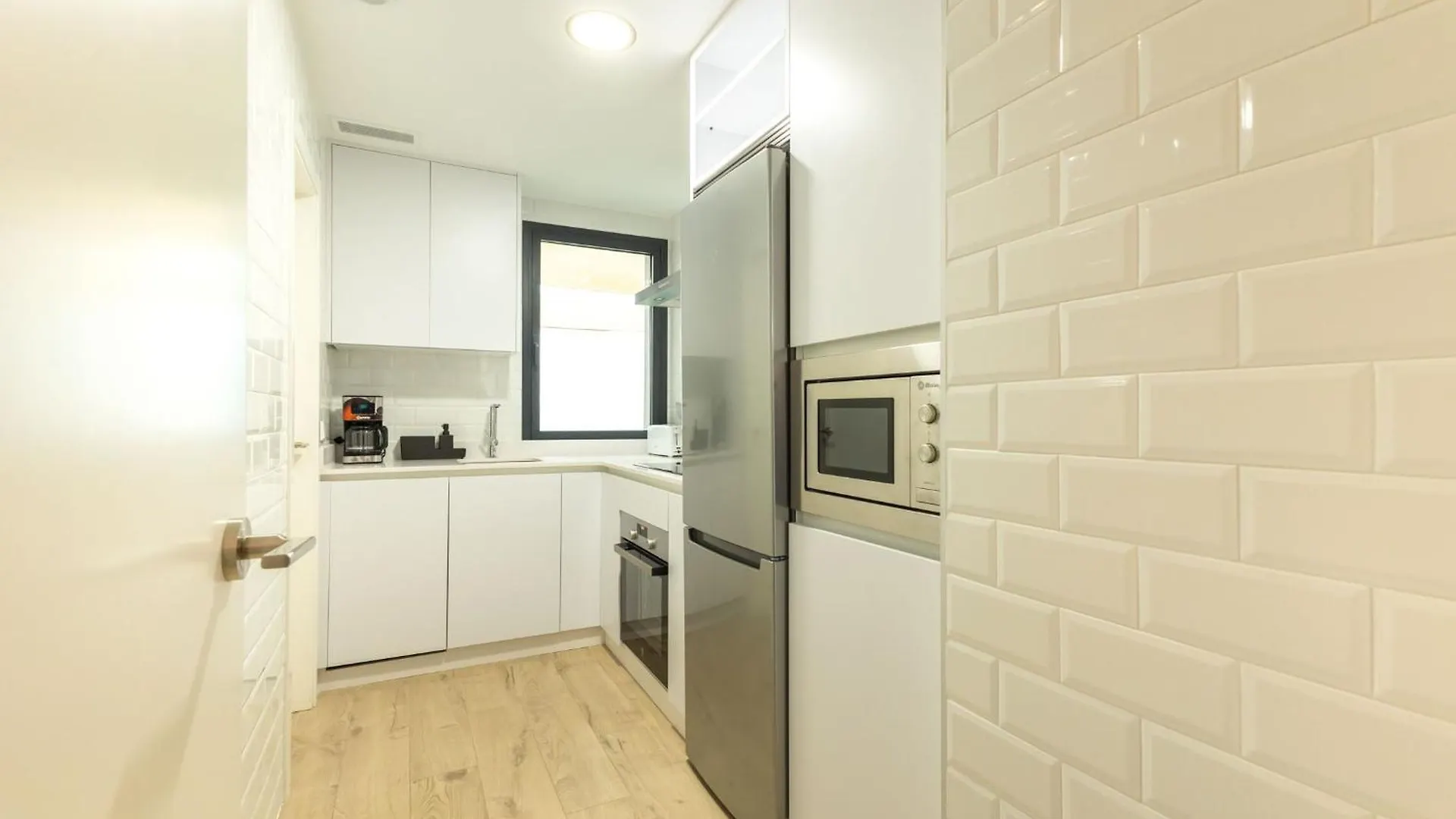 Charming 2 Bedroom Apartment By Torre Del Oro By Ocityzen إشبيلية 0*,  إسبانيا