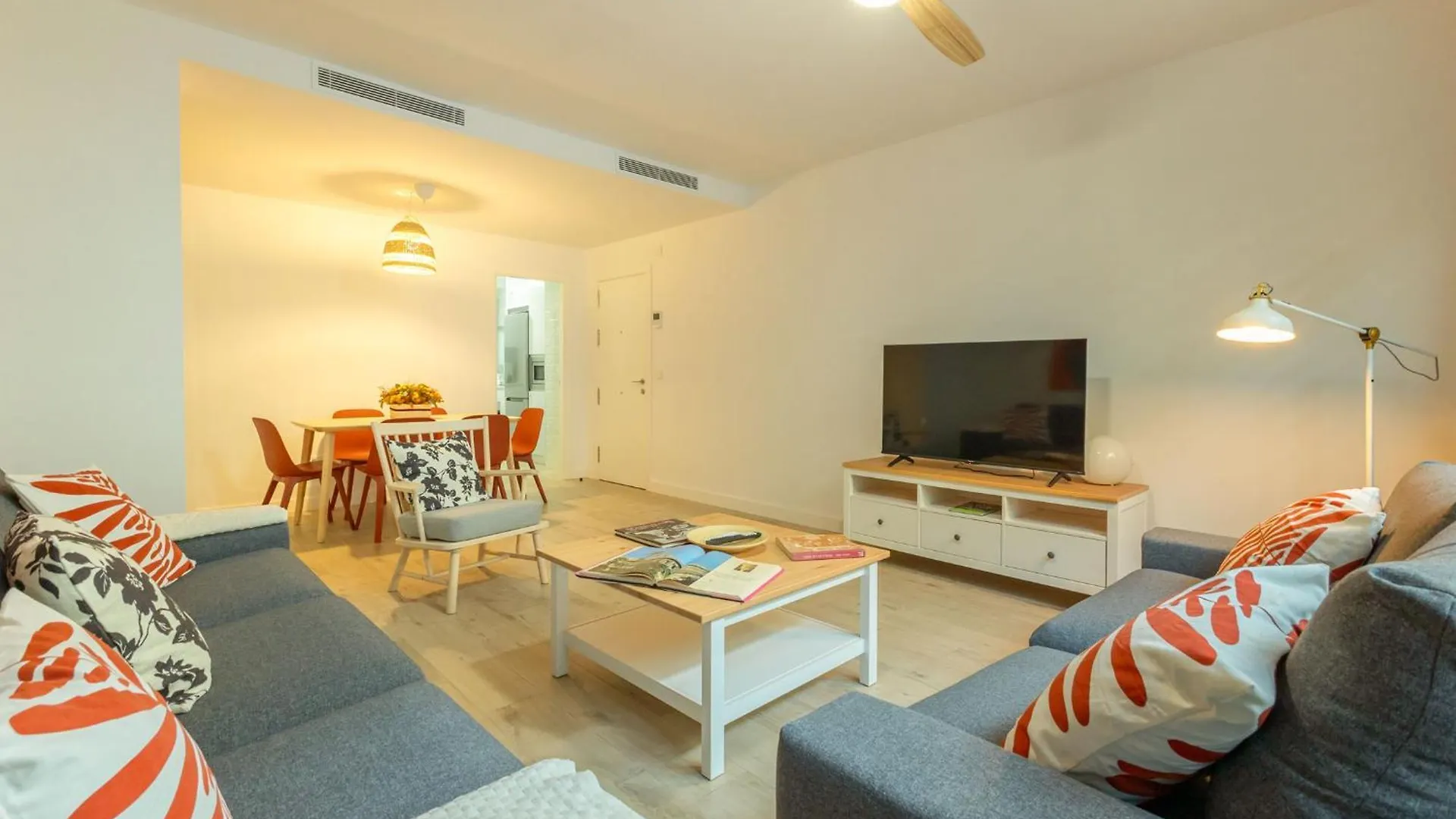 Charming 2 Bedroom Apartment By Torre Del Oro By Ocityzen إشبيلية